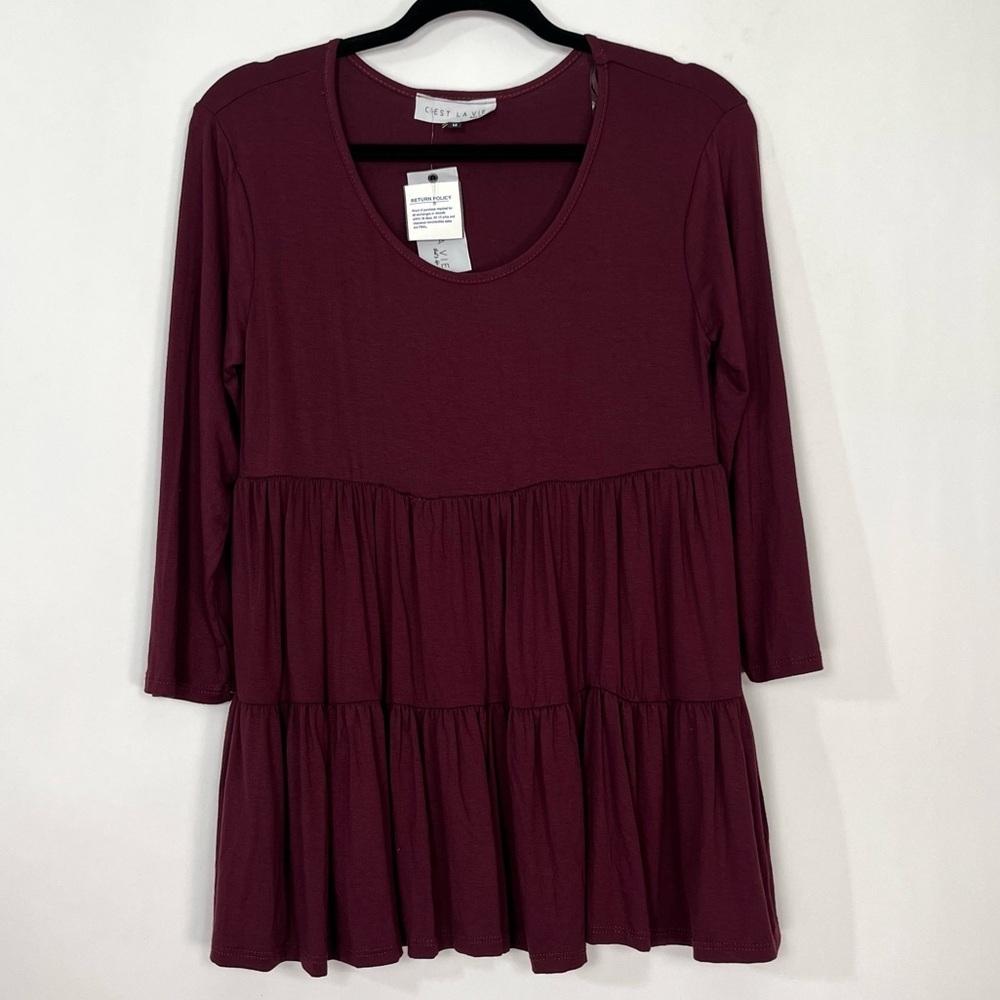 C’est La Vie Burgundy Maroon Dark Red Ruffle Tier 3/4 Sleeve Tunic Top Sz M NWT